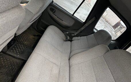 KIA Sportage IV рестайлинг, 2005 год, 339 000 рублей, 29 фотография
