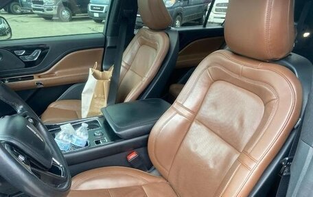 Lincoln Aviator II, 2021 год, 4 000 000 рублей, 18 фотография