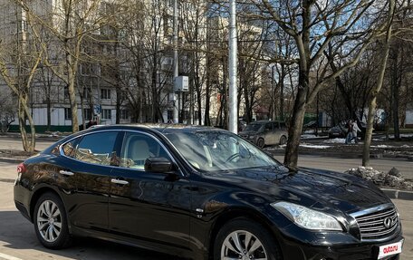 Infiniti Q70 I, 2014 год, 1 620 000 рублей, 3 фотография