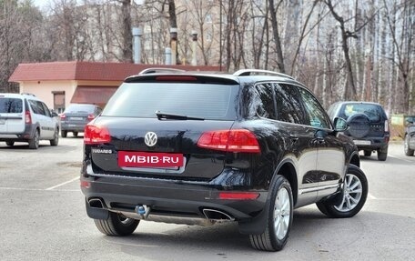 Volkswagen Touareg III, 2012 год, 2 490 000 рублей, 4 фотография