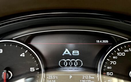 Audi A8, 2011 год, 3 100 000 рублей, 13 фотография