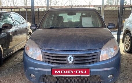 Renault Sandero I, 2013 год, 670 000 рублей, 1 фотография