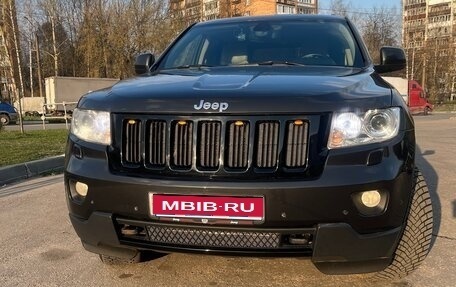 Jeep Grand Cherokee, 2011 год, 1 680 000 рублей, 1 фотография