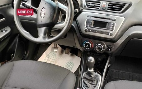 KIA Rio III рестайлинг, 2014 год, 890 000 рублей, 17 фотография
