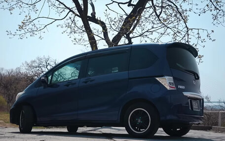 Honda Freed I, 2011 год, 900 000 рублей, 10 фотография