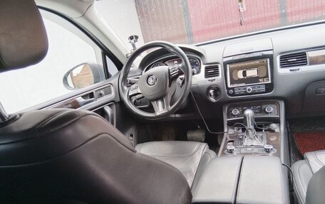 Volkswagen Touareg III, 2010 год, 1 790 000 рублей, 13 фотография