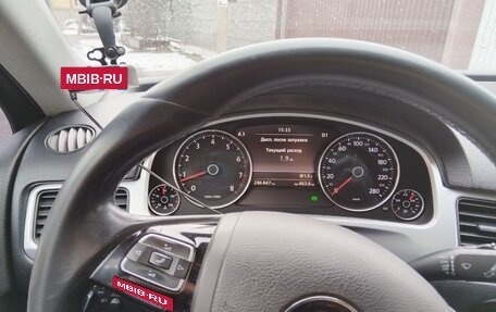 Volkswagen Touareg III, 2010 год, 1 790 000 рублей, 17 фотография