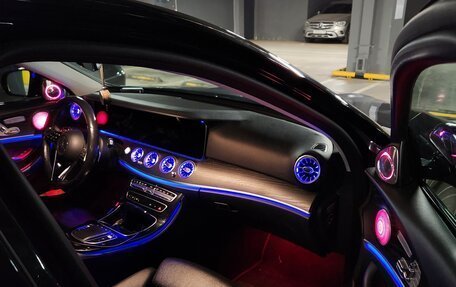 Mercedes-Benz E-Класс, 2021 год, 3 050 000 рублей, 16 фотография