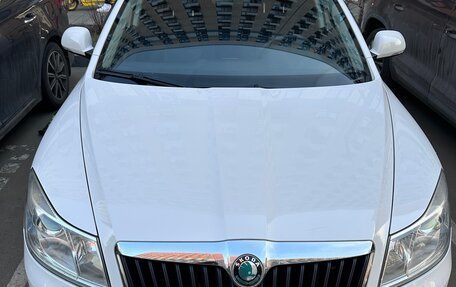 Skoda Octavia, 2011 год, 1 580 000 рублей, 2 фотография