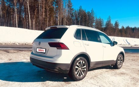 Volkswagen Tiguan II, 2019 год, 2 870 000 рублей, 4 фотография