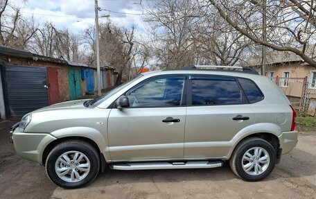 Hyundai Tucson III, 2008 год, 830 000 рублей, 5 фотография