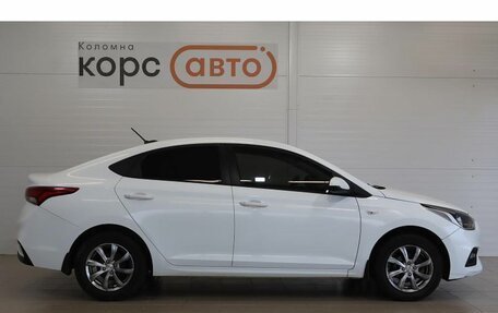 Hyundai Solaris II рестайлинг, 2018 год, 1 200 000 рублей, 4 фотография