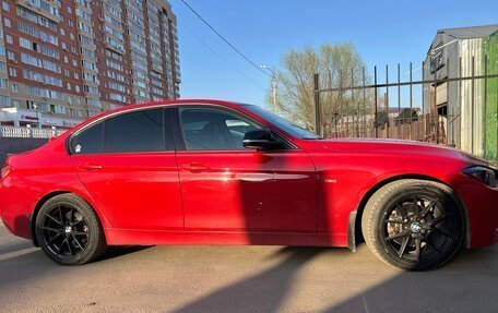 BMW 3 серия, 2012 год, 1 900 000 рублей, 3 фотография