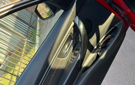 BMW 3 серия, 2012 год, 1 900 000 рублей, 11 фотография