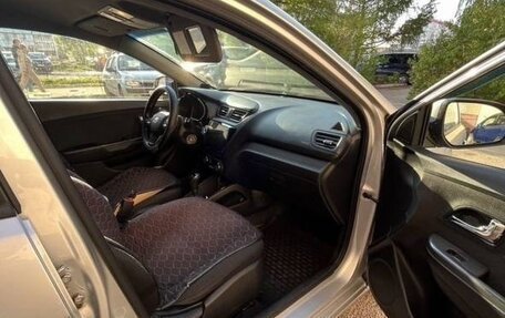 KIA Rio III рестайлинг, 2011 год, 900 000 рублей, 4 фотография