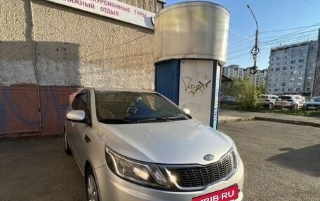 KIA Rio III рестайлинг, 2011 год, 900 000 рублей, 10 фотография