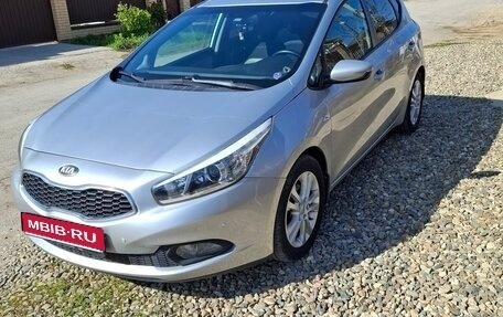 KIA cee'd III, 2012 год, 1 020 000 рублей, 1 фотография