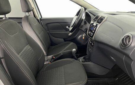 Renault Logan II, 2015 год, 790 000 рублей, 13 фотография