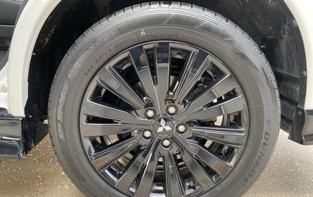 Mitsubishi Outlander III рестайлинг 3, 2022 год, 2 308 000 рублей, 16 фотография