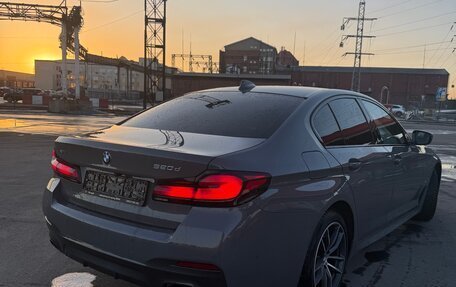 BMW 5 серия, 2021 год, 5 600 000 рублей, 4 фотография