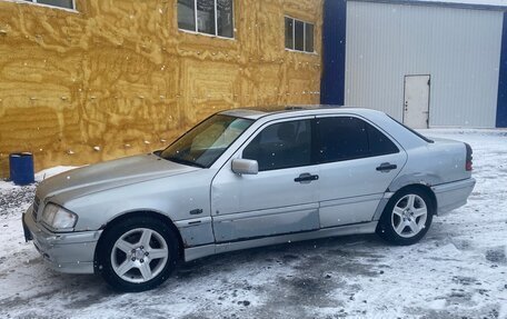 Mercedes-Benz C-Класс, 1997 год, 270 000 рублей, 6 фотография