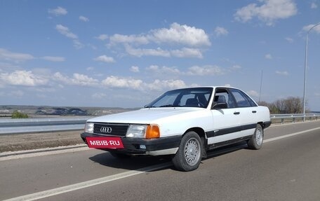 Audi 100, 1985 год, 95 000 рублей, 2 фотография