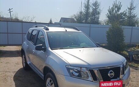 Nissan Terrano III, 2015 год, 1 000 000 рублей, 4 фотография