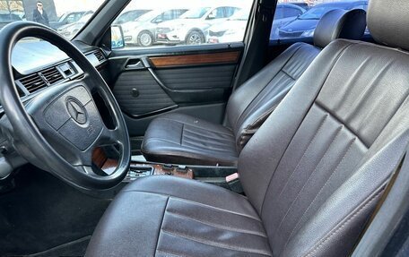 Mercedes-Benz E-Класс, 1993 год, 299 000 рублей, 17 фотография