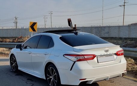 Toyota Camry, 2020 год, 2 693 000 рублей, 6 фотография