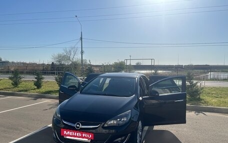 Opel Astra J, 2014 год, 1 230 000 рублей, 15 фотография