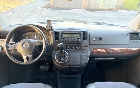 Volkswagen Multivan T5, 2010 год, 2 500 000 рублей, 11 фотография