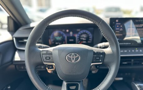Toyota Camry, 2024 год, 4 000 000 рублей, 21 фотография