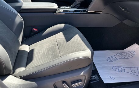 Toyota Camry, 2024 год, 4 000 000 рублей, 33 фотография