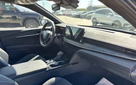 Toyota Camry, 2024 год, 4 000 000 рублей, 34 фотография