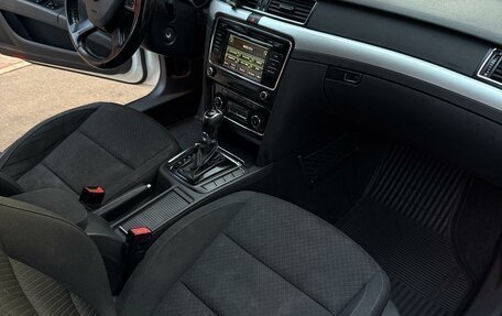 Skoda Superb III рестайлинг, 2013 год, 1 095 000 рублей, 11 фотография