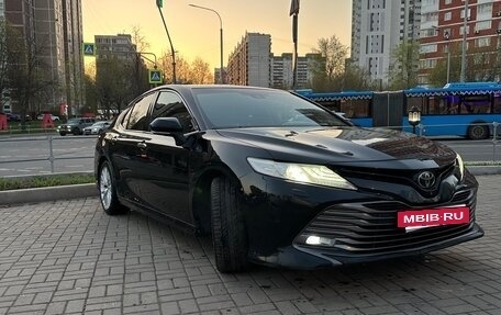 Toyota Camry, 2018 год, 2 700 000 рублей, 5 фотография