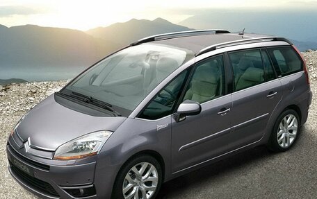 Citroen C4 Picasso II рестайлинг, 2010 год, 480 000 рублей, 1 фотография