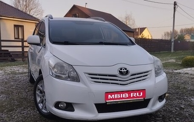 Toyota Verso I, 2011 год, 1 225 000 рублей, 1 фотография