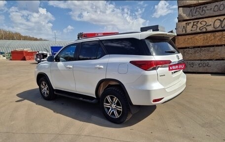 Toyota Fortuner II, 2018 год, 3 850 000 рублей, 3 фотография