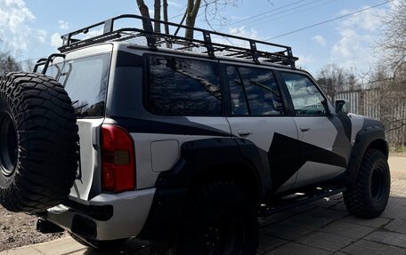 Nissan Patrol, 2005 год, 2 050 000 рублей, 4 фотография