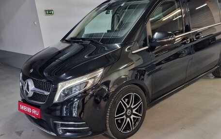 Mercedes-Benz V-Класс, 2021 год, 11 фотография