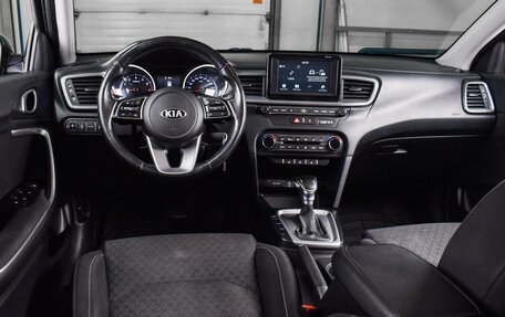KIA cee'd III, 2018 год, 1 699 000 рублей, 6 фотография