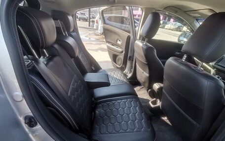 Honda Vezel, 2015 год, 1 450 000 рублей, 11 фотография