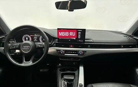Audi A4, 2021 год, 3 080 000 рублей, 10 фотография