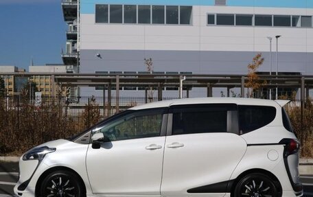 Toyota Sienta II, 2022 год, 1 478 000 рублей, 5 фотография