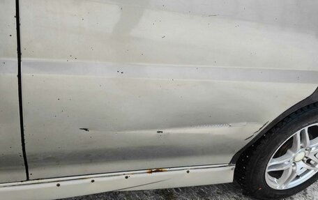 Nissan Liberty, 2002 год, 520 000 рублей, 14 фотография