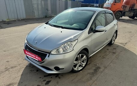 Peugeot 208 II, 2013 год, 805 000 рублей, 2 фотография