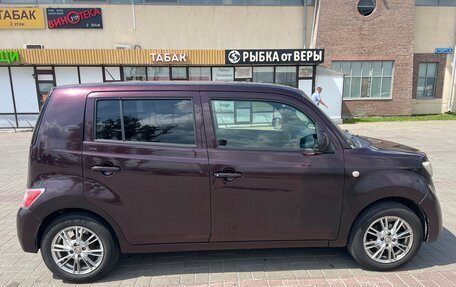 Toyota bB II рестайлинг, 2006 год, 490 000 рублей, 6 фотография