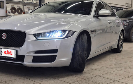 Jaguar XE I рестайлинг, 2016 год, 2 350 000 рублей, 3 фотография