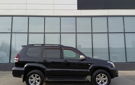 Toyota Land Cruiser Prado 120 рестайлинг, 2006 год, 2 045 000 рублей, 6 фотография